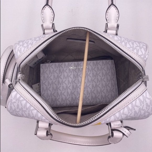 MICHAEL KORS SM Satchel Crossbody and Wallet Set - Picture 11 of 11